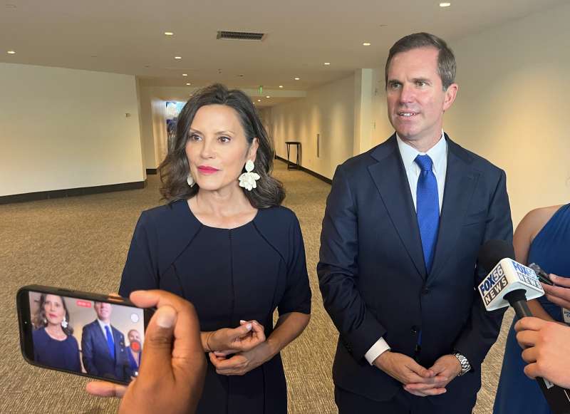 Gretchen Whitmer Andy Beshear Forward Kentucky dinner 2026